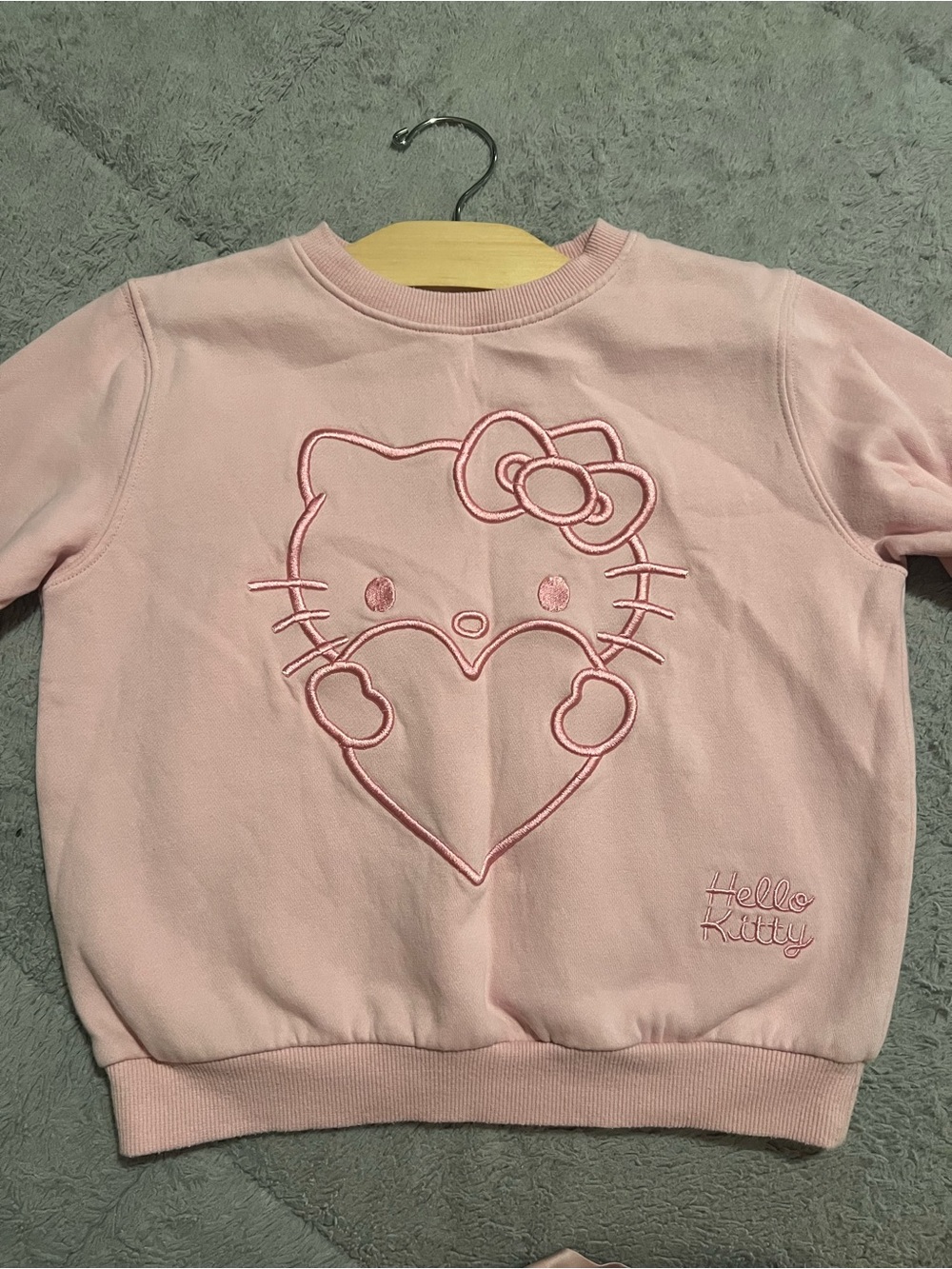 Hello Kitty Light Pink Girls Embroidered Heart Sweatshirt